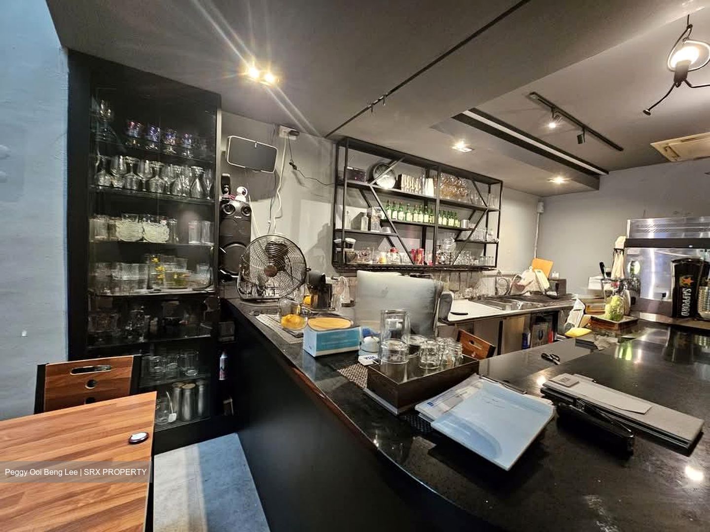 Tanjong Pagar Conservation Area (D2), Retail #557099391